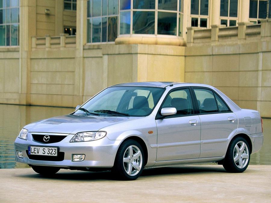 Mazda 323 Sedan '2000